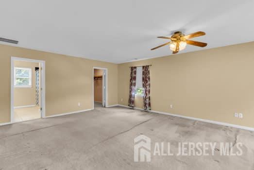 652 Brookside Drive Middletown NJ 07718
