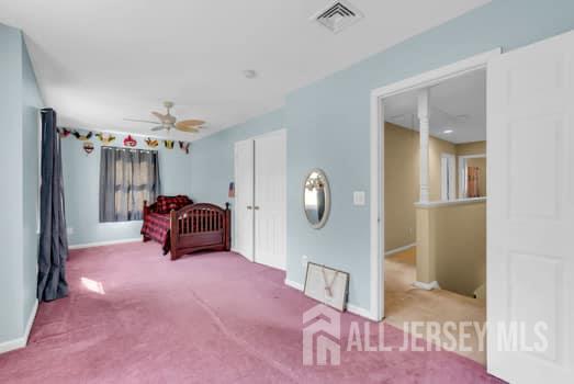 652 Brookside Drive Middletown NJ 07718