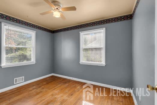652 Brookside Drive Middletown NJ 07718