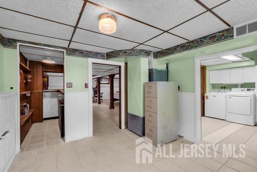 652 Brookside Drive Middletown NJ 07718