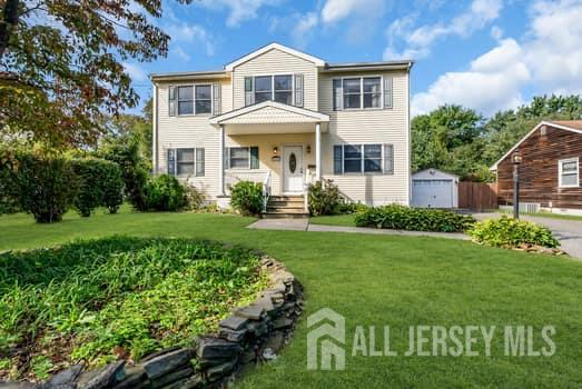 652 Brookside Drive Middletown NJ 07718