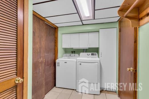 652 Brookside Drive Middletown NJ 07718