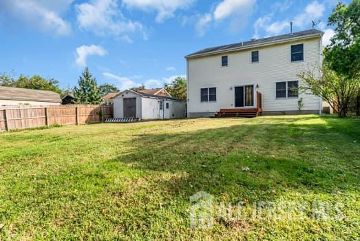 652 Brookside Drive Middletown NJ 07718