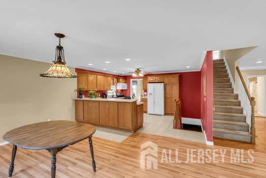 652 Brookside Drive Middletown NJ 07718