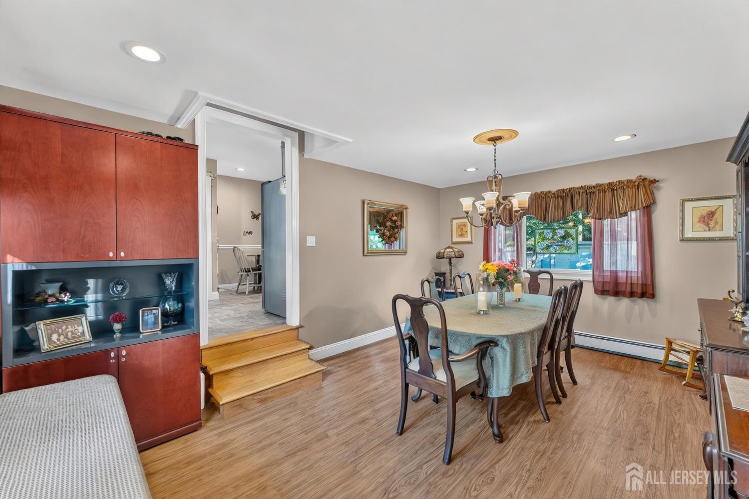 2642 Linder Avenue North Brunswick NJ 08902