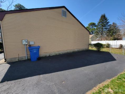 14 Perry Avenue Monroe NJ 08831