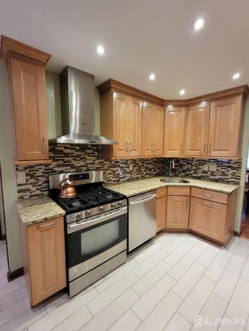 14 Perry Avenue Monroe NJ 08831
