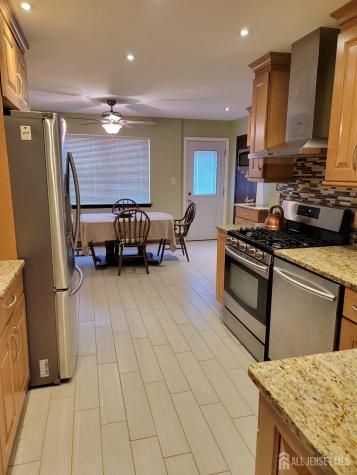 14 Perry Avenue Monroe NJ 08831