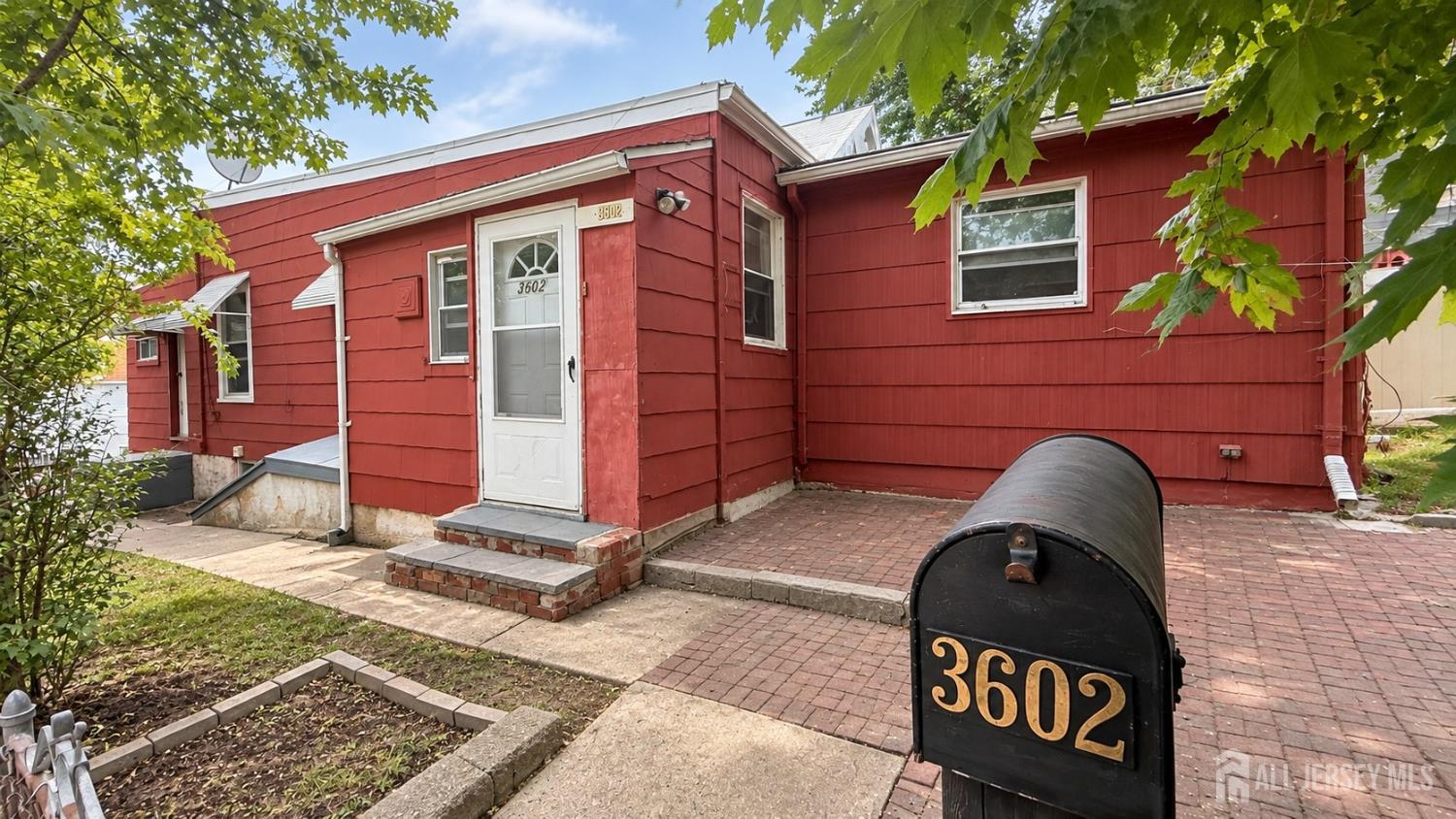 3602 Liberty Avenue North Bergen NJ 07047