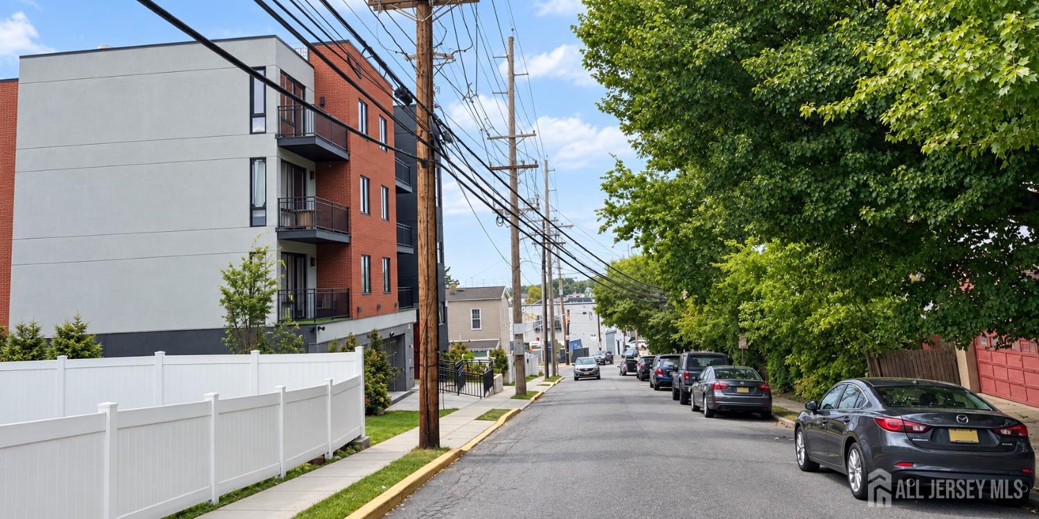 3602 Liberty Avenue North Bergen NJ 07047