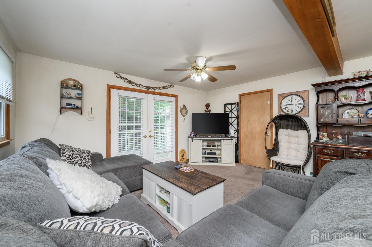405 Magnolia Road Mount Laurel NJ 08054