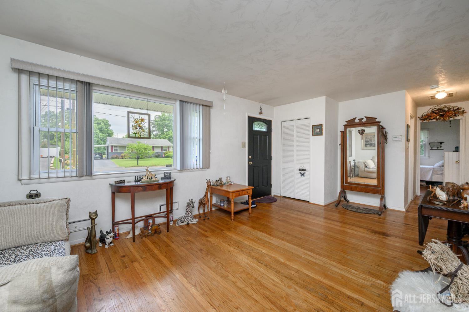 405 Magnolia Road Mount Laurel NJ 08054