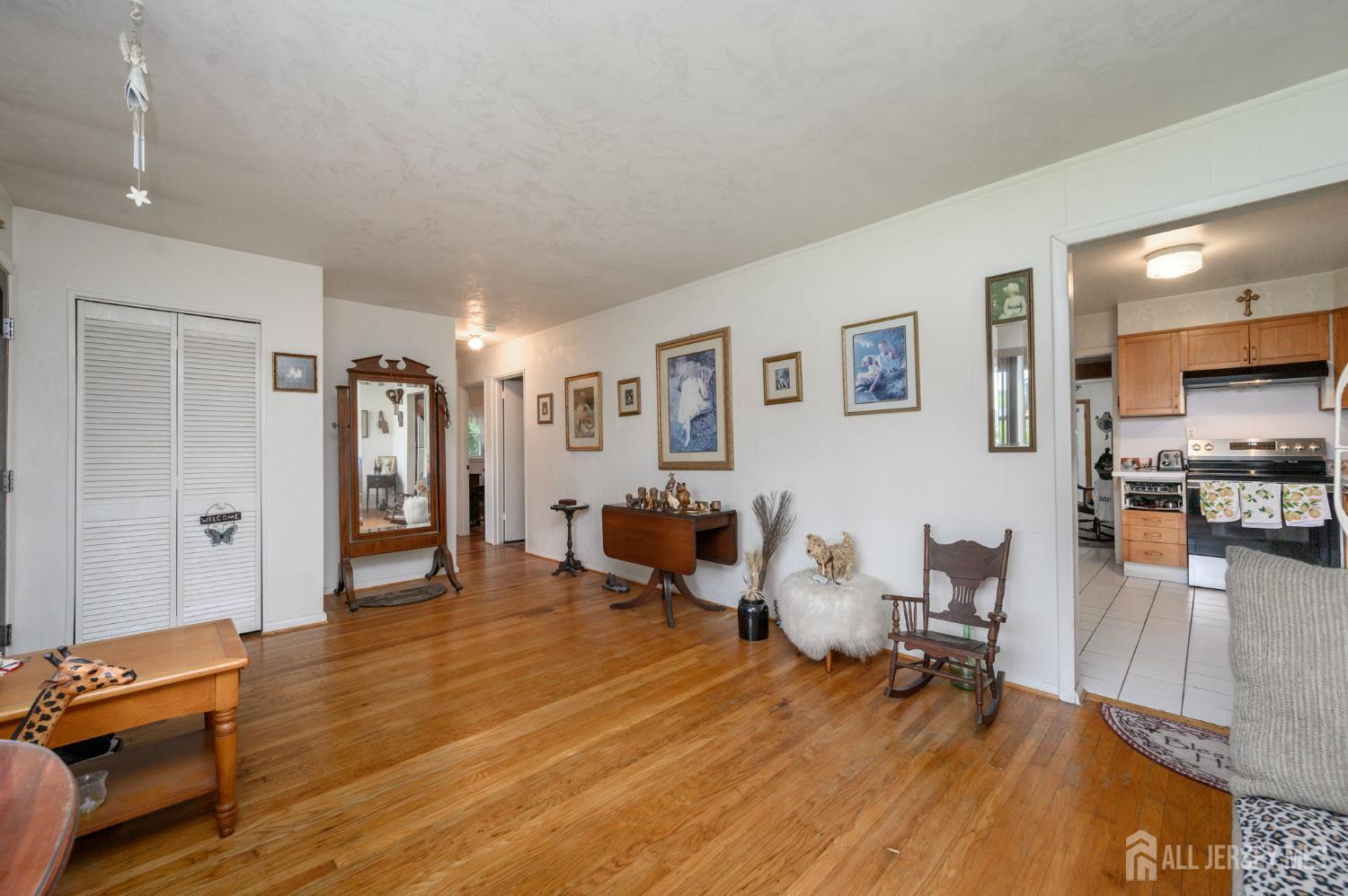 405 Magnolia Road Mount Laurel NJ 08054