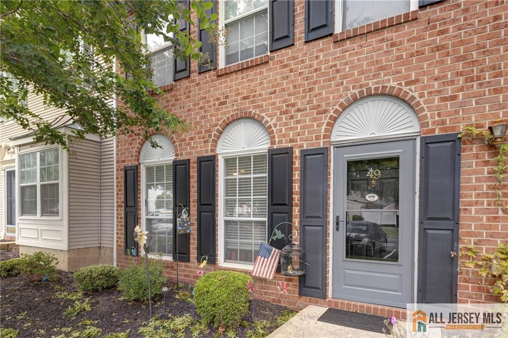 49 Albury Way North Brunswick NJ 08902