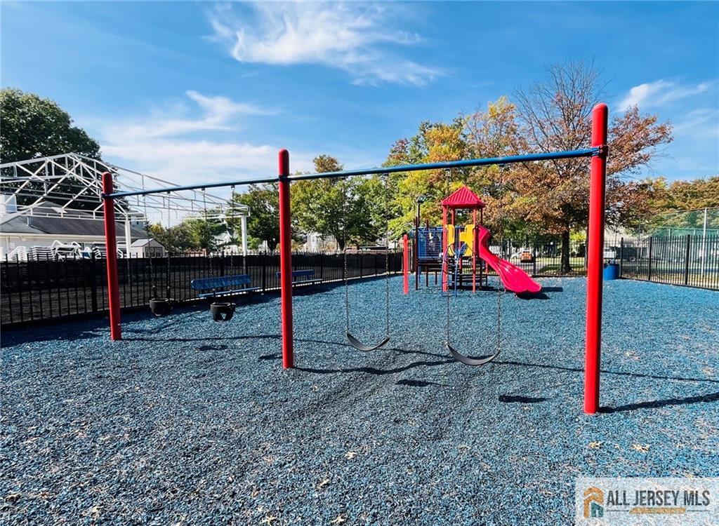 49 Albury Way North Brunswick NJ 08902
