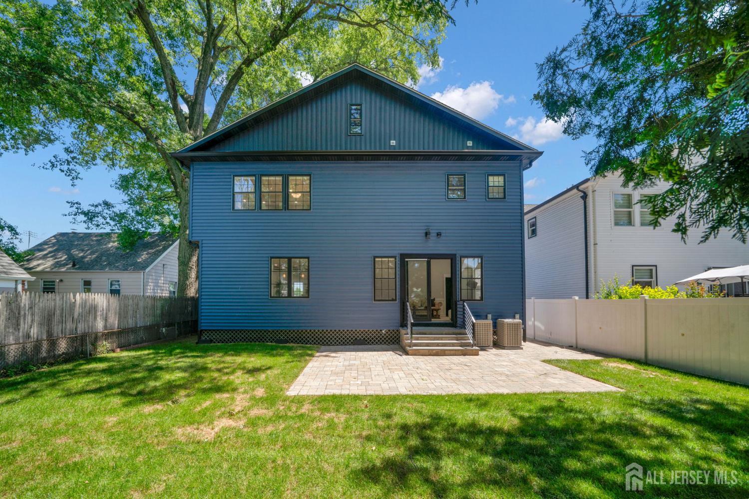 22 N 14 Street Kenilworth NJ 07033