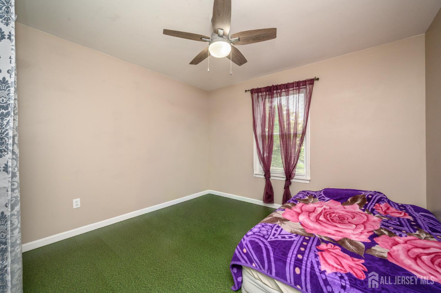 328 Runyon Avenue Middlesex NJ 08846