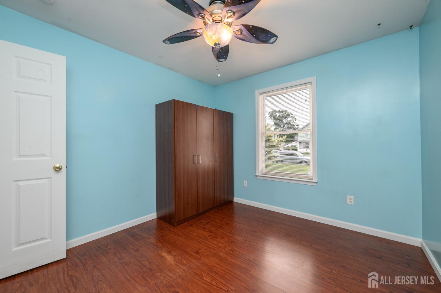 328 Runyon Avenue Middlesex NJ 08846