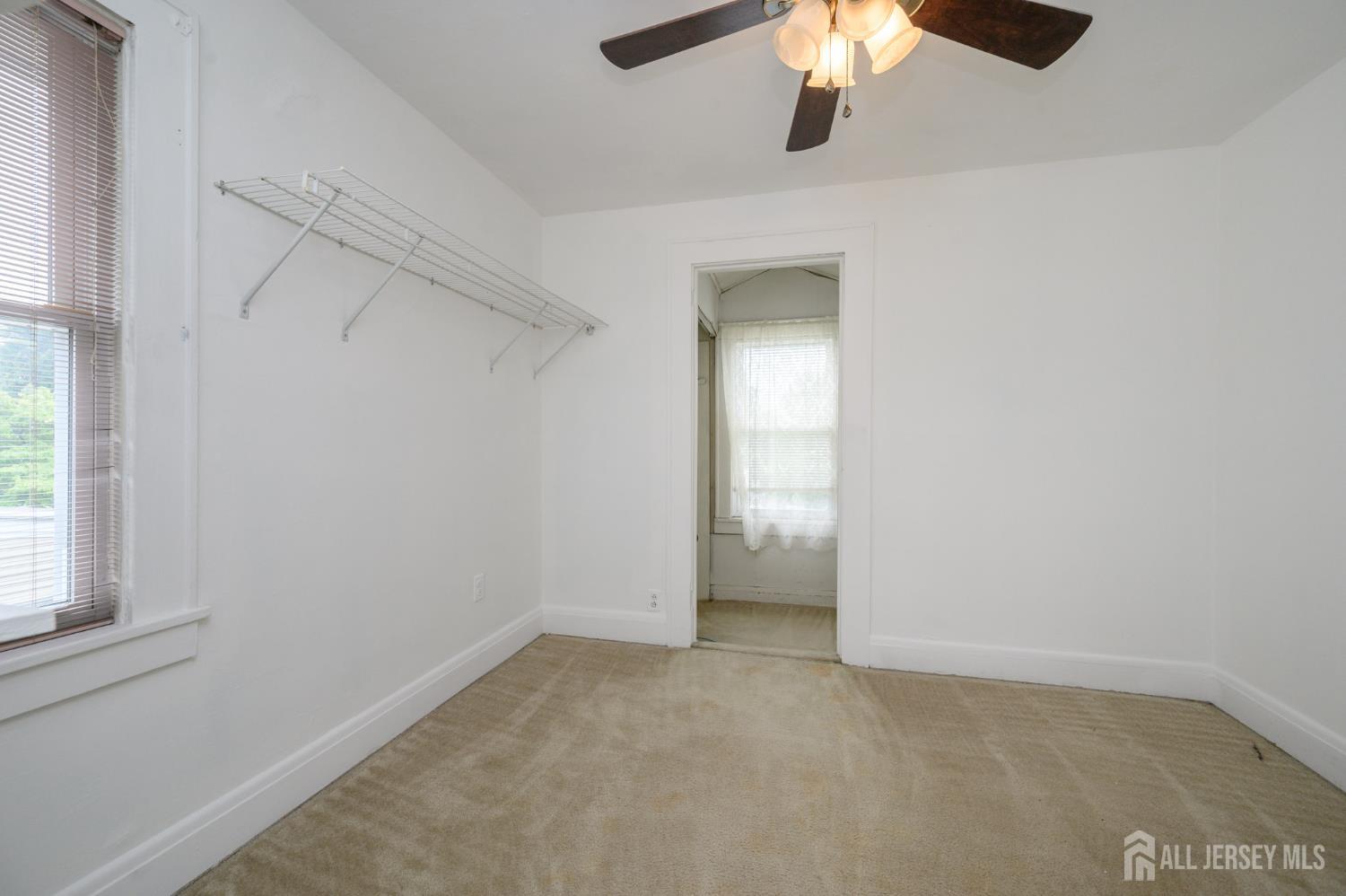 328 Runyon Avenue Middlesex NJ 08846