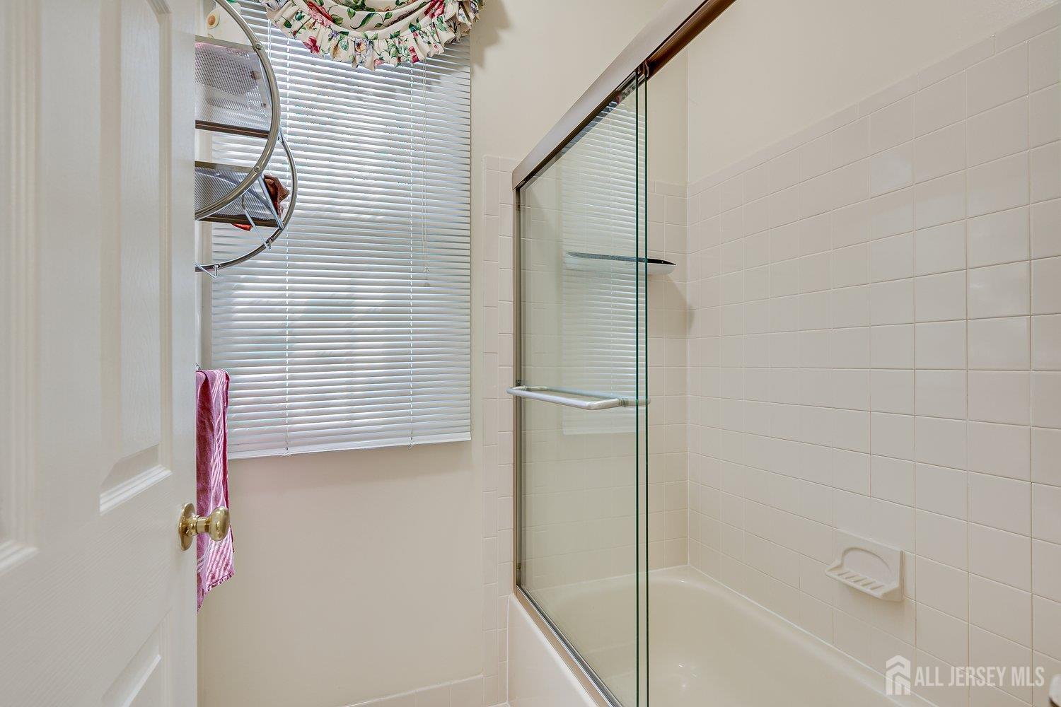 8 Mcbride Way Bridgewater NJ 08807