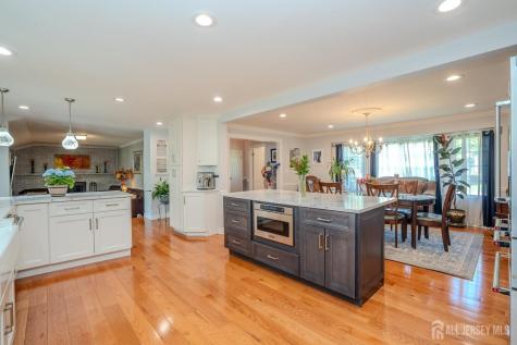6 Millstone Drive East Windsor NJ 08512
