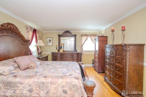 6 Millstone Drive East Windsor NJ 08512