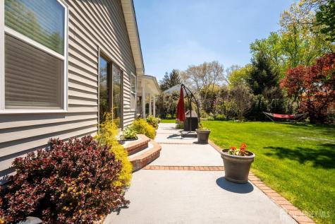 6 Millstone Drive East Windsor NJ 08512