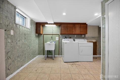 168 Hillside Avenue South River NJ 08882