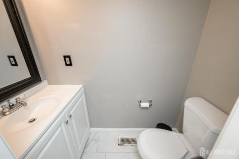 1108 Arlington Drive Toms River NJ 08755