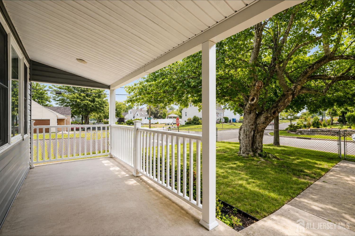 327 Woodland Avenue Sayreville NJ 08879