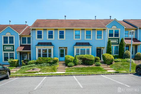 5 Heritage Square Sayreville NJ 08872