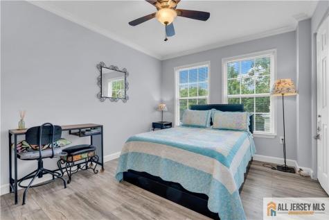 10 Biesiada Court Sayreville NJ 08859