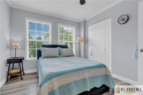 10 Biesiada Court Sayreville NJ 08859