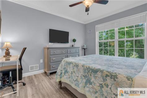 10 Biesiada Court Sayreville NJ 08859
