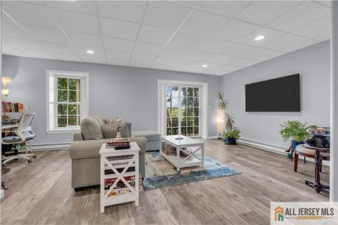10 Biesiada Court Sayreville NJ 08859