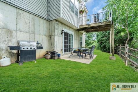 10 Biesiada Court Sayreville NJ 08859