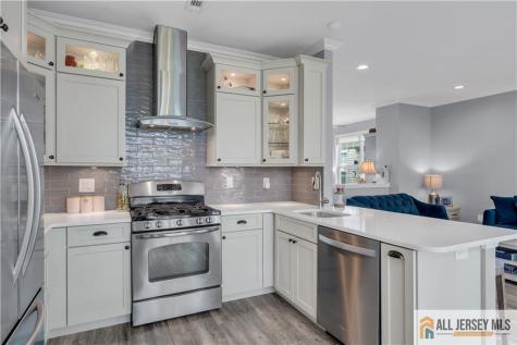 10 Biesiada Court Sayreville NJ 08859