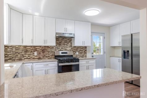 10 Lincoln Street South River NJ 08882
