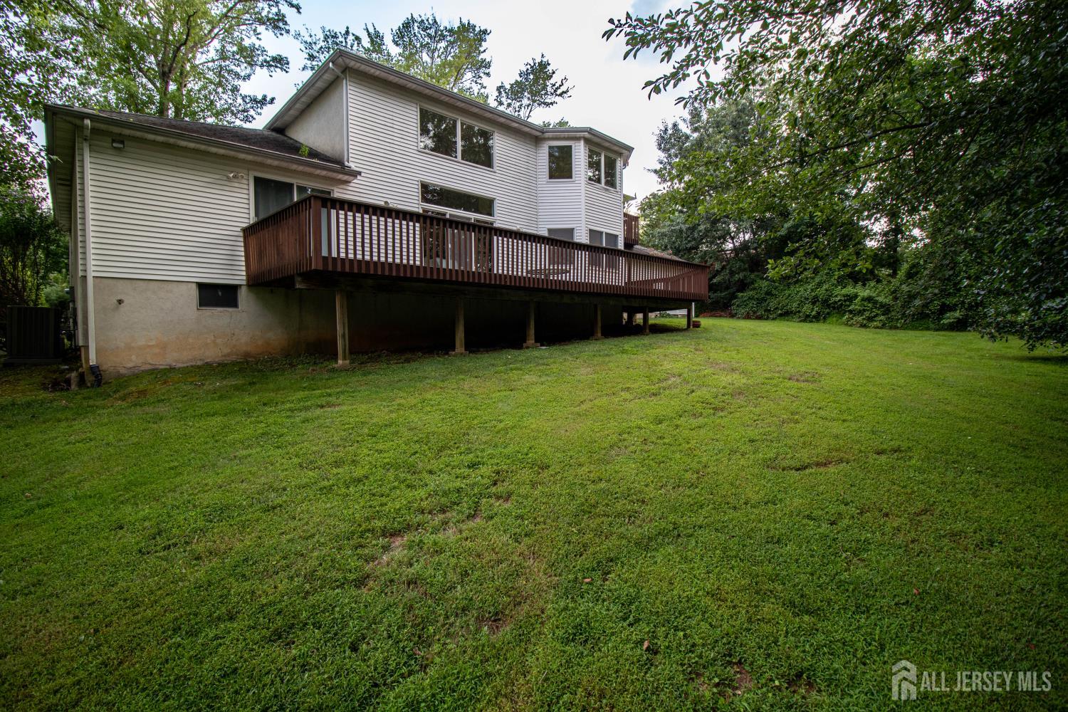 3 Polonia Court Monroe NJ 08831