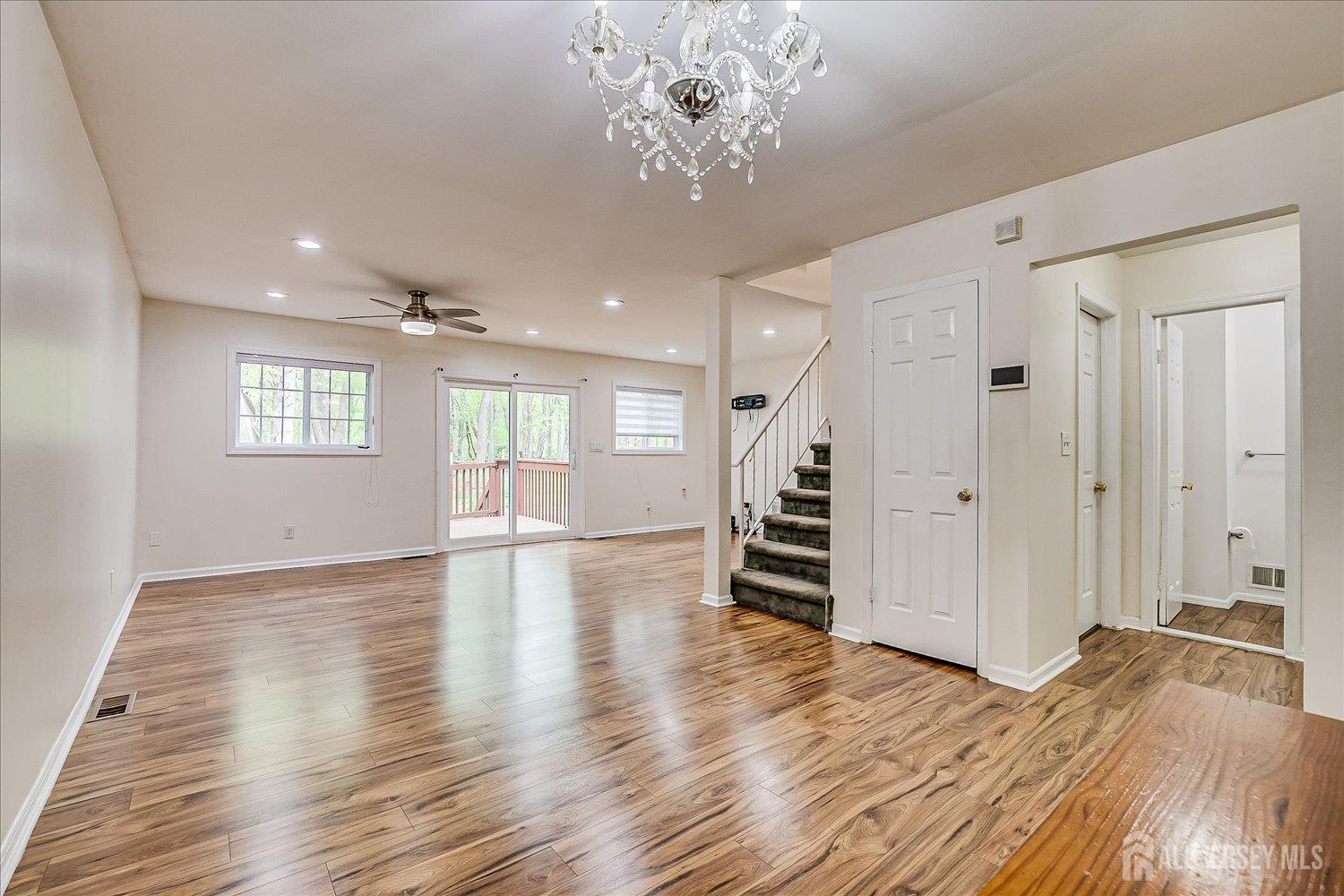 12 Tulip Court Edison NJ 08820