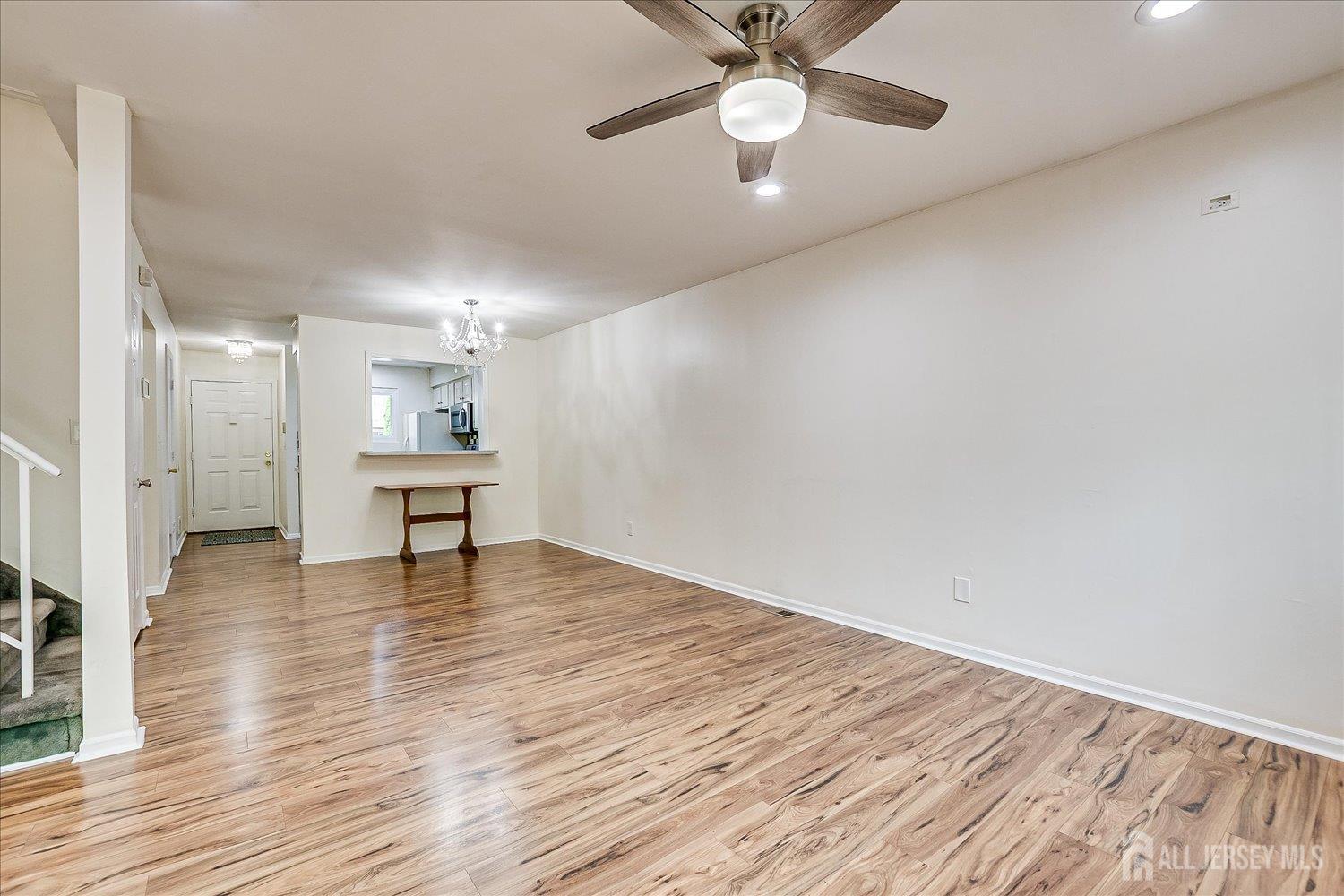 12 Tulip Court Edison NJ 08820