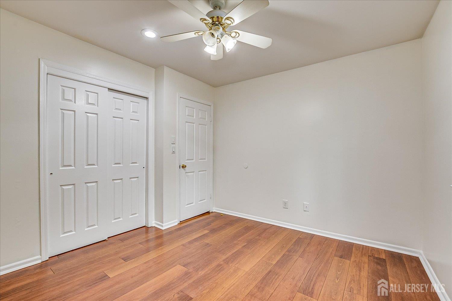 12 Tulip Court Edison NJ 08820