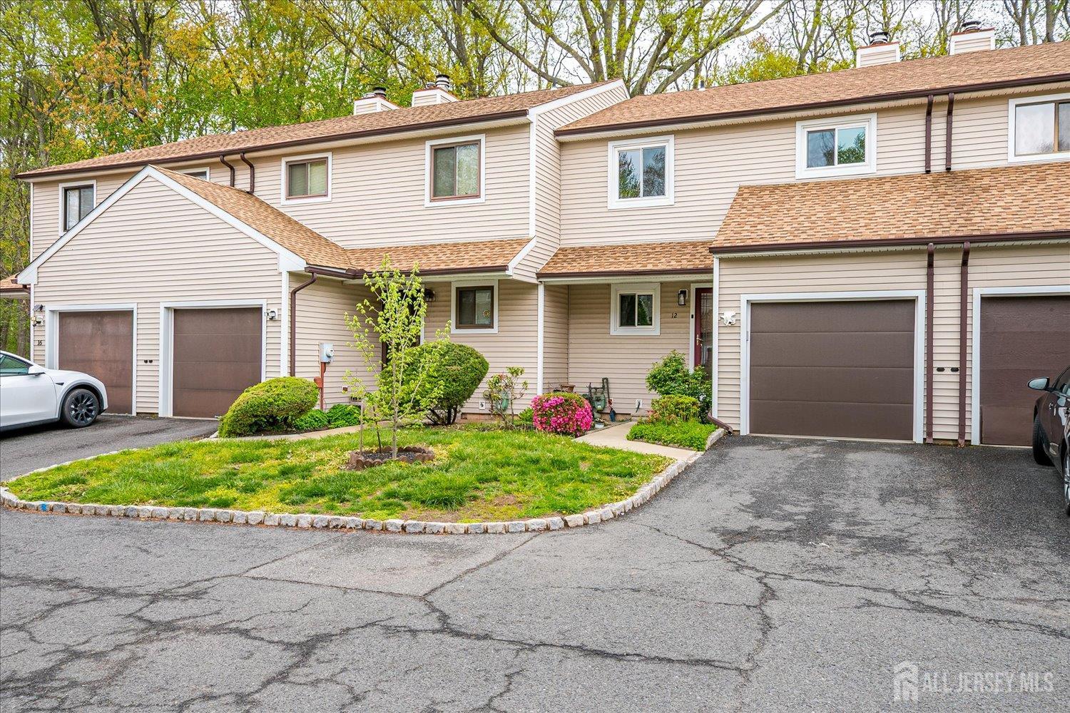 12 Tulip Court Edison NJ 08820