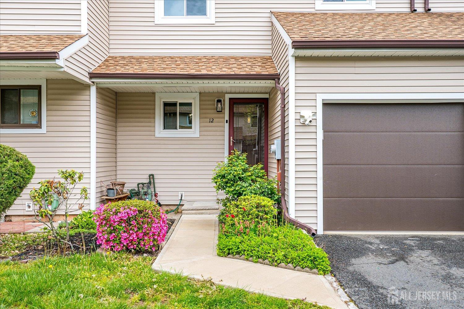 12 Tulip Court Edison NJ 08820