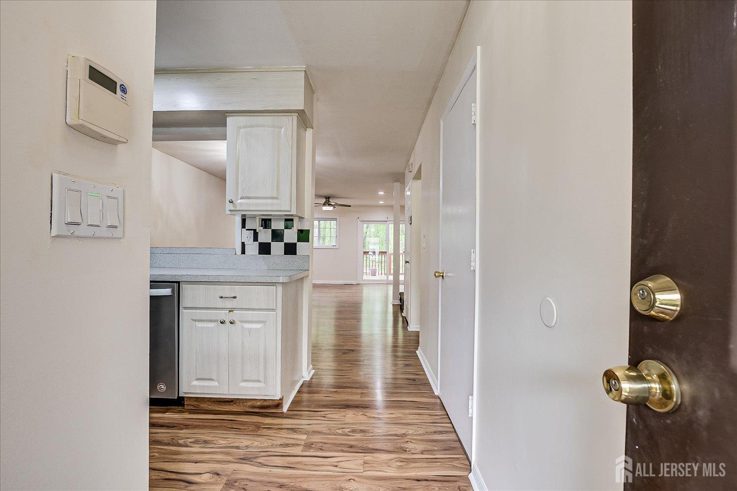 12 Tulip Court Edison NJ 08820