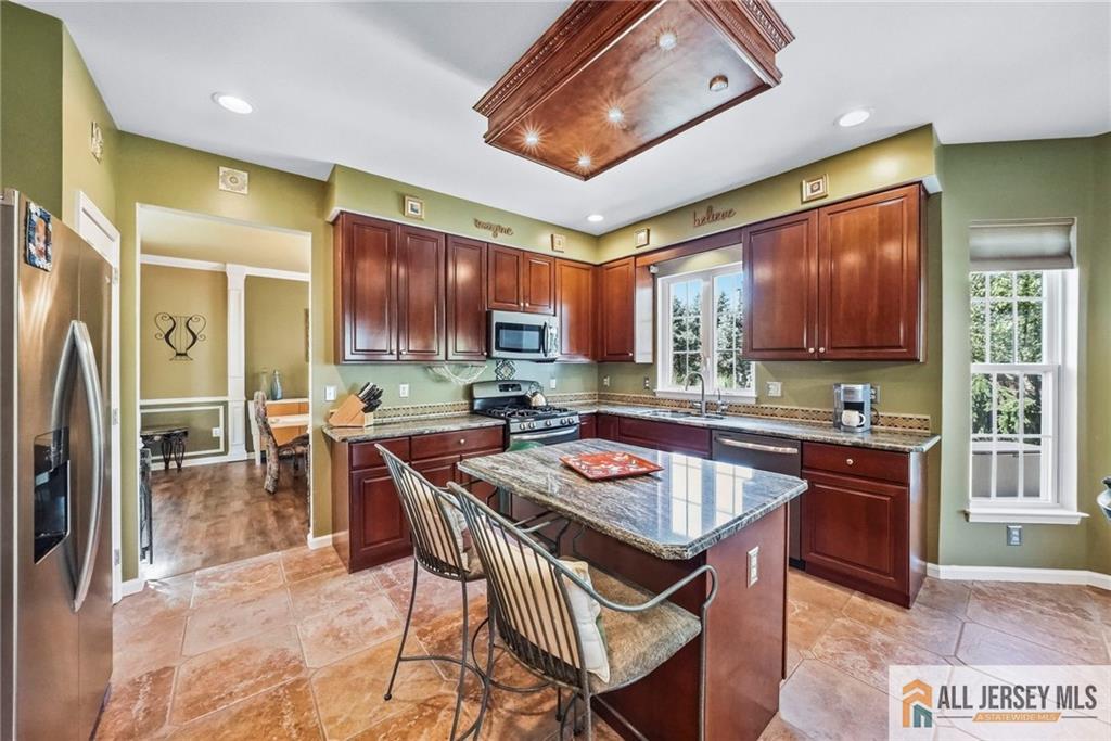 38 Maplehurst Lane Piscataway NJ 08854