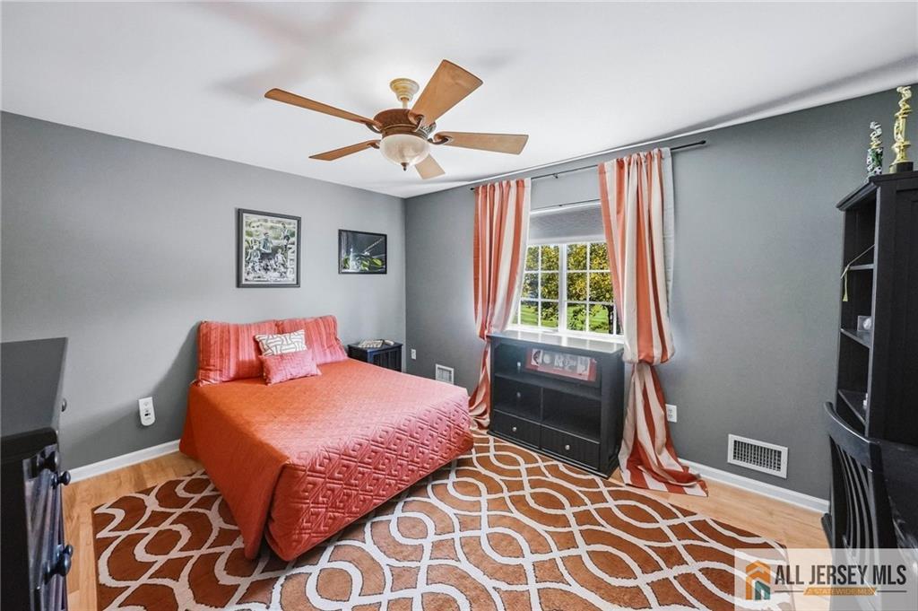 38 Maplehurst Lane Piscataway NJ 08854