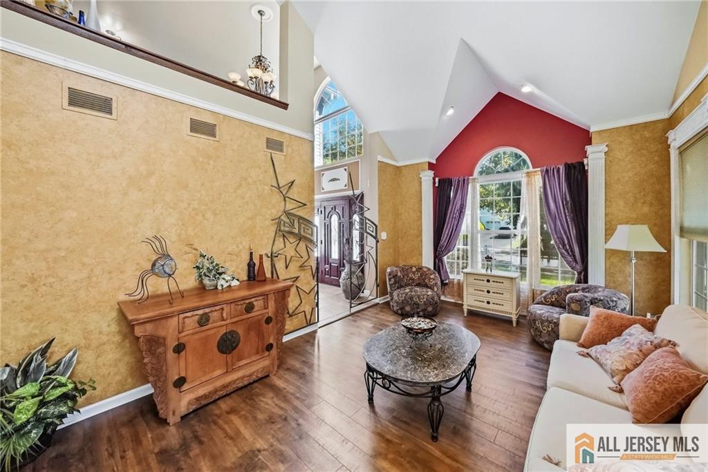 38 Maplehurst Lane Piscataway NJ 08854