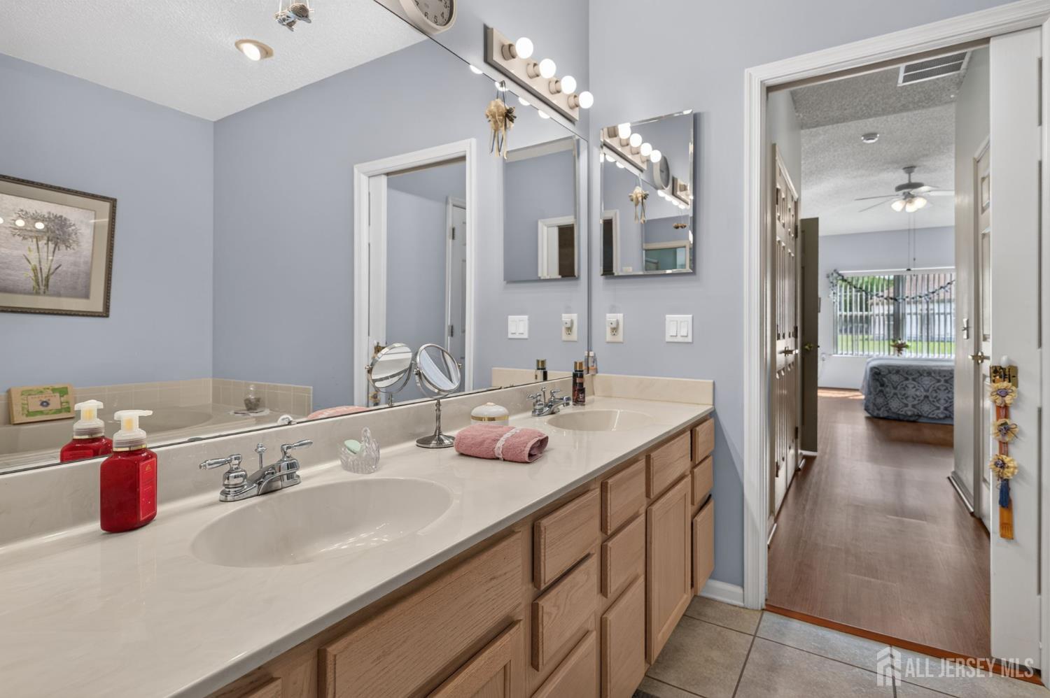 1 Umberland Place Monroe NJ 08831