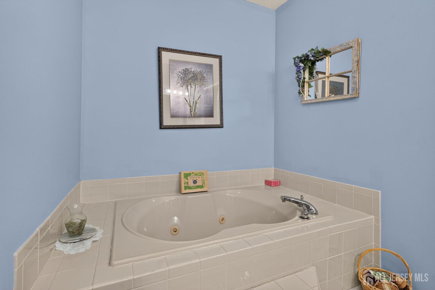 1 Umberland Place Monroe NJ 08831
